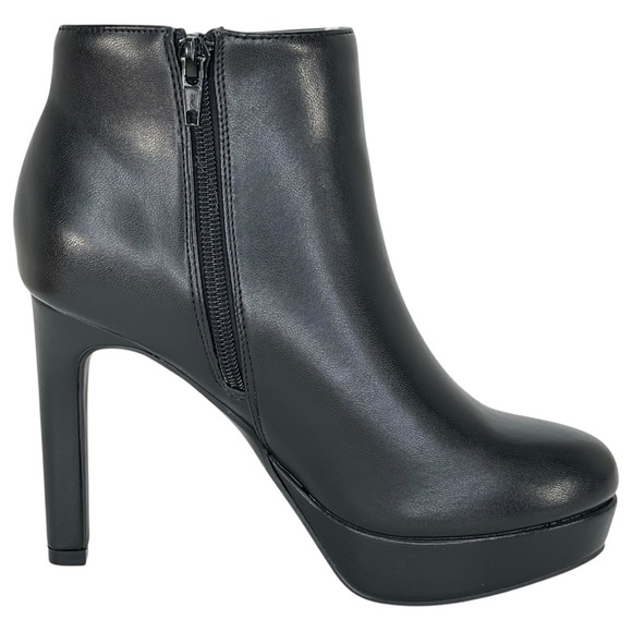 BCBGeneration Jeanne Black Faux Leather Heeled Womens Booties Size 10M - Picture 6 of 12